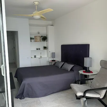 Apartment Paseo Maritimo Ref #113